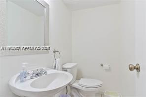 12152 SW 49th Ct in Cooper City, FL - Building Photo - Building Photo