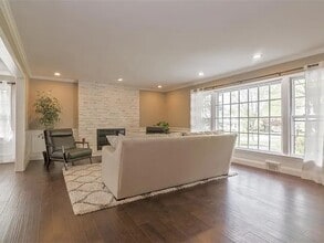 23276 Lyman Blvd in Shaker Heights, OH - Building Photo - Building Photo