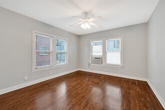 4304 Pease St in Houston, TX - Building Photo - Building Photo