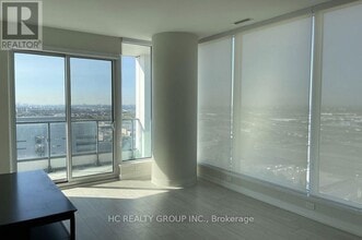 5 Buttermill Ave. in Vaughan, ON - Building Photo - Building Photo