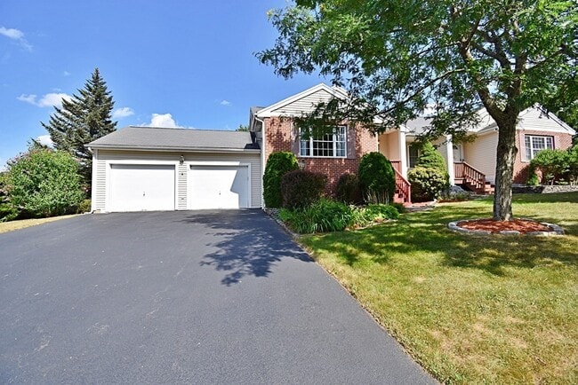 property at 19 Ptarmigan Dr
