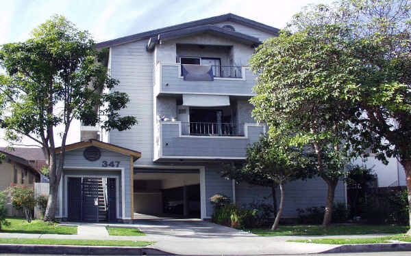 347 Cherry Ave in Long Beach, CA - Building Photo - Building Photo