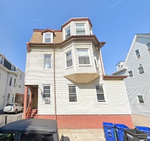 271 Highland Ave, Unit 1