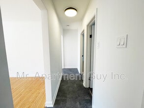 47 Indiana St in Kitchener, ON - Building Photo - Building Photo