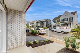 314 E Lk St in Cranberry Township, PA - Building Photo - Building Photo