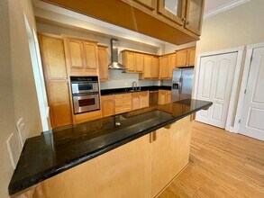 3015 W Bay View Ave in Tampa, FL - Building Photo - Building Photo