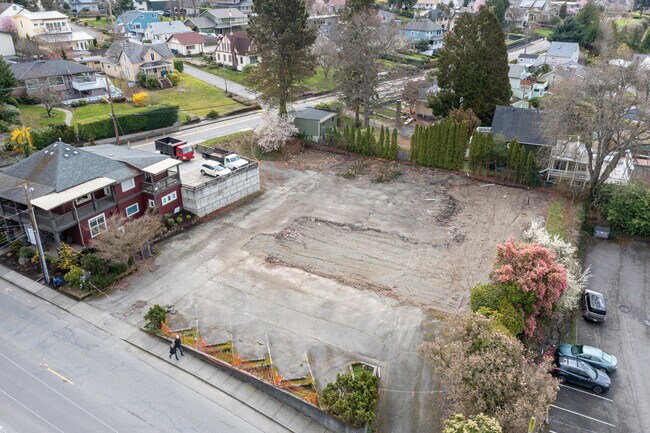 Vanaheimr Apartments in Poulsbo, WA - Building Photo - Building Photo