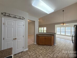 2140 Pineapple Ct in Matthews, NC - Building Photo - Building Photo