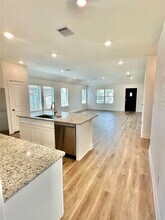 8622 Flamingo Bay Ln in Cypress, TX - Building Photo - Building Photo