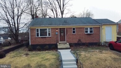 4402 Ives St in Rockville, MD - Building Photo - Building Photo