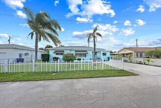 135 E 28th St in West Palm Beach, FL - Building Photo - Building Photo