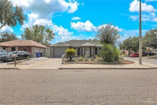 4125 Goldenrod Ave in McAllen, TX - Building Photo