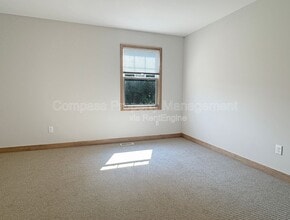 17416 Hickory St in Spring Lake, MI - Building Photo - Building Photo