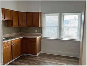 3594 E 153rd St in Cleveland, OH - Building Photo - Building Photo