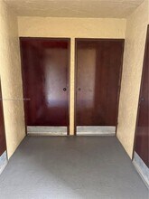 9285 SW 125th Ave in Miami, FL - Building Photo - Building Photo