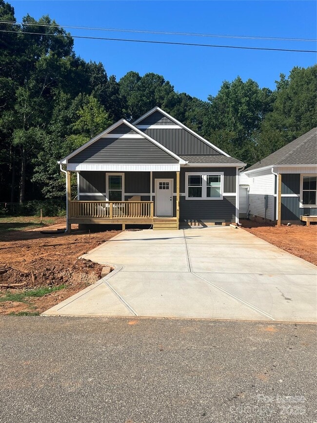 property at 2001 Robert Rufty Ln