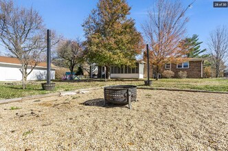 4267 S Ridgecrest Dr in Springfield, MO - Building Photo - Building Photo