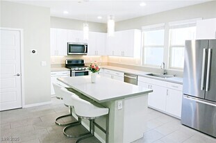 11237 Rainbow Peak Ave in Las Vegas, NV - Building Photo