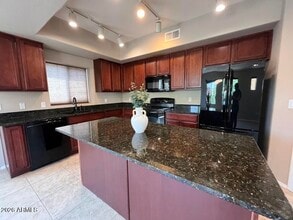 2150 W Alameda Dr in Phoenix, AZ - Building Photo - Building Photo