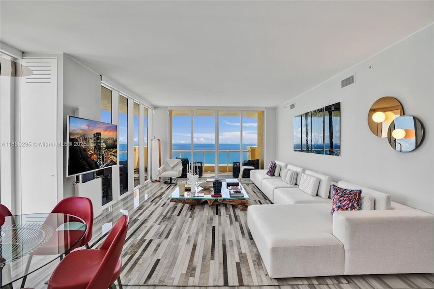17875 Collins Ave, Unit 3101 in Sunny Isles Beach, FL - Building Photo