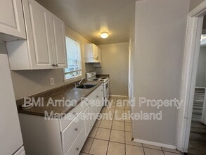 722 W Central Ave in Winter Haven, FL - Foto de edificio - Building Photo