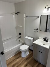 431 SE 150 Rd in Warrensburg, MO - Building Photo - Building Photo