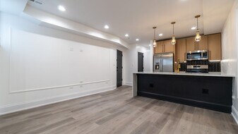 4604 N Beacon St in Chicago, IL - Building Photo