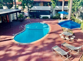Casa Fortin Apartments in Anaheim, CA - Building Photo