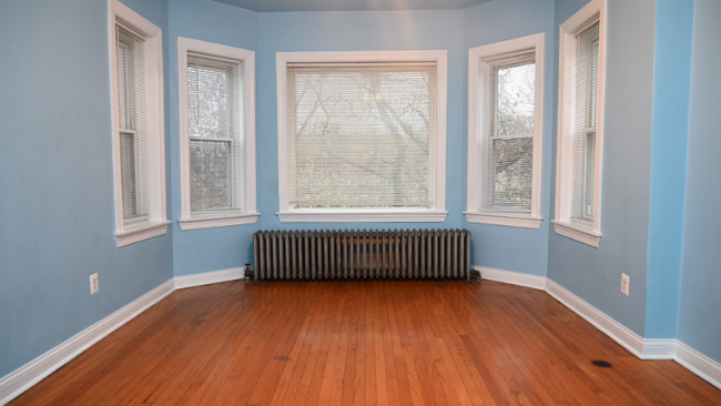 7630 S Ingleside Ave in Chicago, IL - Building Photo - Building Photo