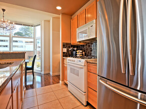 2801 1st Ave, Unit 404 in Seattle, WA - Foto de edificio - Building Photo