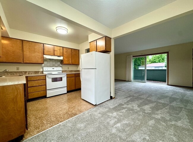 property at 1804 NE Schuyler St