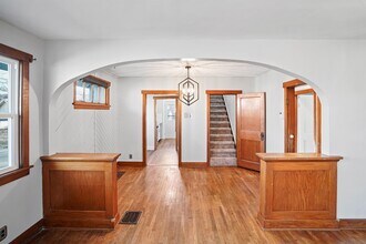 2201 SW 8th St in Topeka, KS - Building Photo - Building Photo