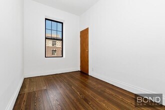 186 Claremont Ave in New York, NY - Foto de edificio - Building Photo