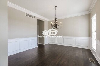 1160 SW Arbor Park Ln in Lee's Summit, MO - Building Photo - Building Photo