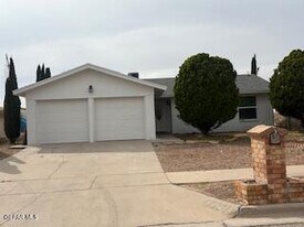 1641 Henri Dunant Dr in El Paso, TX - Building Photo