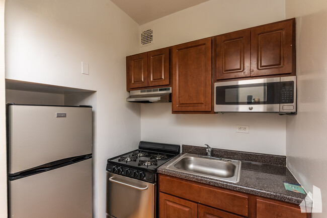 940 W Cuyler Ave, Unit 311