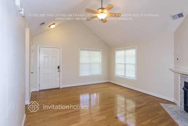917 Doris Ray Ct in Charlotte, NC - Building Photo - Building Photo