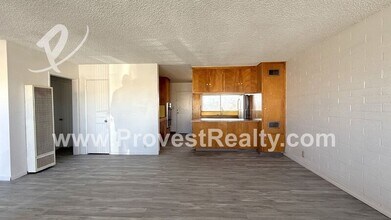 21225 Wigwam Rd in Apple Valley, CA - Building Photo - Building Photo