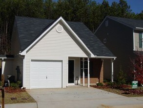 176 Lossie Ln in Mcdonough, GA - Building Photo - Building Photo