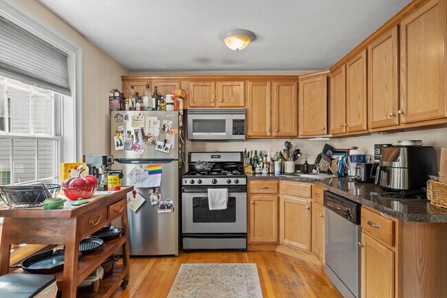 16 Gates St in Boston, MA - Building Photo - Building Photo
