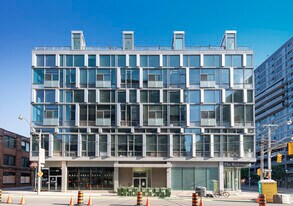 294 Richmond St E in Toronto, ON - Building Photo