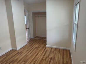 61 Seneca St in Baldwinsville, NY - Building Photo - Building Photo
