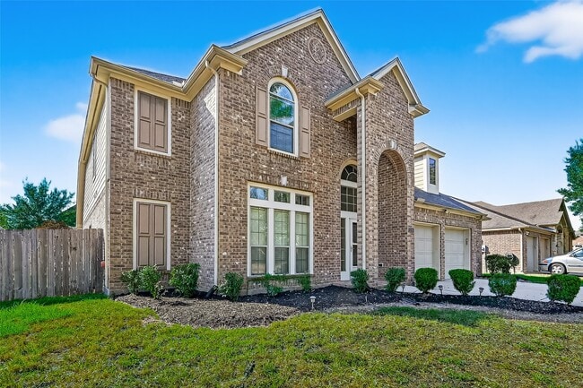 2606 Waterbrook Ln in Rosenberg, TX - Building Photo - Building Photo