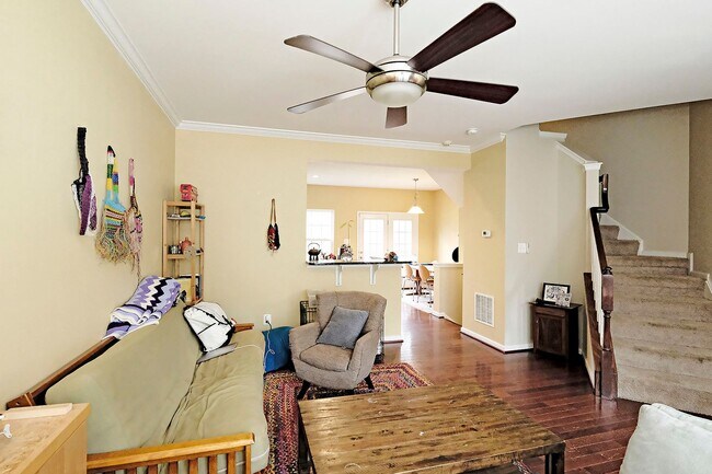 814 Rockcreek Rd in Charlottesville, VA - Building Photo - Building Photo