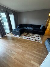 1600 Ardmore Ave, Unit 220 in Hermosa Beach, CA - Building Photo - Building Photo