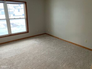 203 E Wilson St in Everly, IA - Building Photo - Building Photo