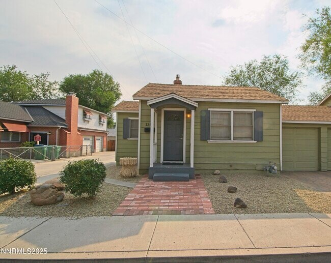 1360 Plumas St in Reno, NV - Building Photo - Building Photo