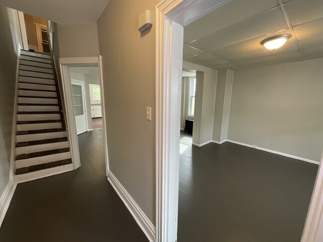413 N Pitt St in Carlisle, PA - Building Photo - Building Photo