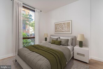 1630 Columbia Rd NW, Unit 105 in Washington, DC - Building Photo - Building Photo