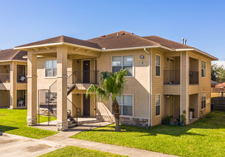 El Patrimonio Apartments in McAllen, TX - Building Photo - Building Photo